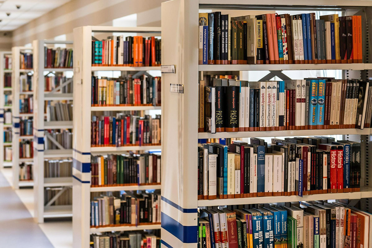 Tante storie da raccontare e infinite pagine da sfogliare! attività in biblioteca dal 8-19 novembre 